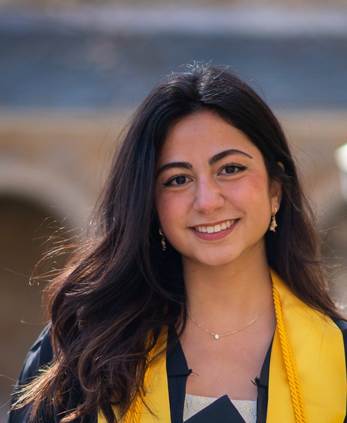 Ariana Tagavi.jpg