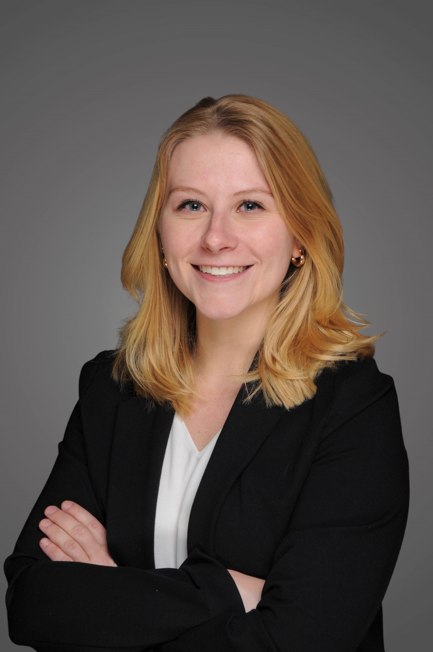 Hazeltine Headshot - Emma Hazeltine (1).jpeg
