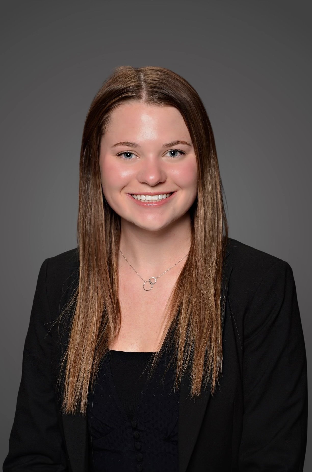 Stanford_Headshot.jpg