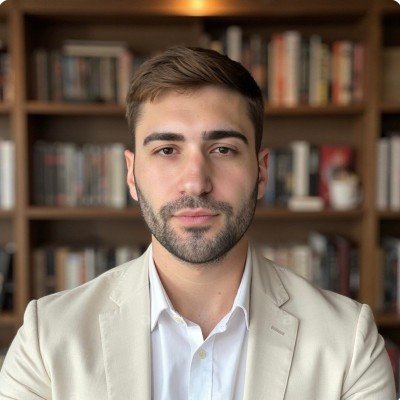 Gavrielidis Headshot.jpg